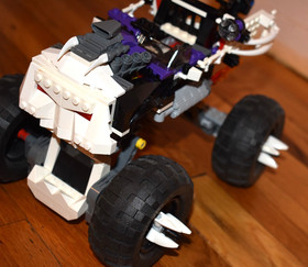 LEGO Ninjago Skull Truck 2506 - Truck 95% Complete & 2 Minifigures Wyplash Zane