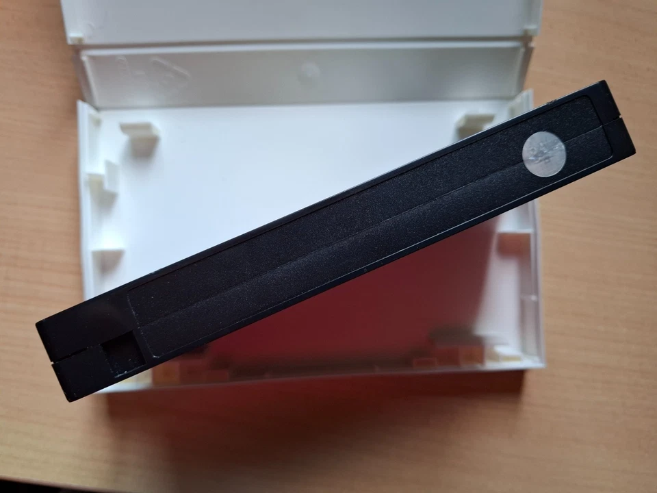 VHS Die Drei Musketiere mit Charlie Sheen Kiefer Sutherland Chris O'Donnell - Bild 3 von 4