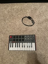 Akai MPK Mini MK3 25 Key Electronic Keyboard - Black/Red/White