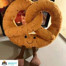 Jellycat Christmas Pretzel NWT: 18cm Amuseable Soft Plush w/ Dust Bag