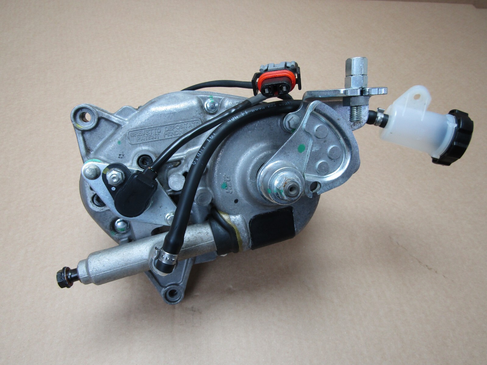 Piaggio MP3 500 LT Sport ABS 2018 2,717 miles hydraulic pump (12538) eBay