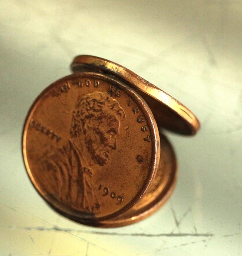 KAPPYSCOINS G7197 1909VDB VINTAGE  GOLD PLATED PYRAMID OF THREE COINS AU