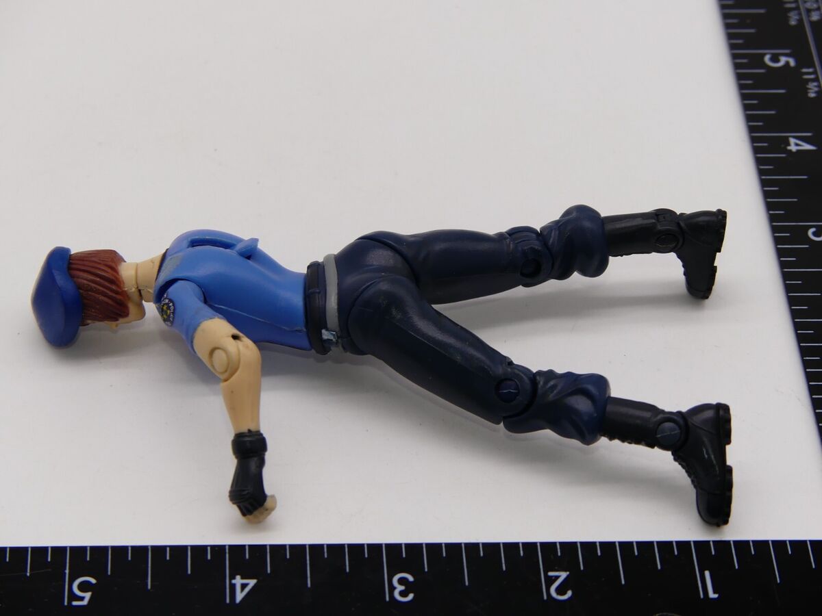 Broken 1998 Vintage Resident Evil Jill Valentine Figure Toy Broken 1998 Vintage Resident Evil Jill Valentine Figure Toy