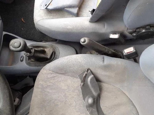 93FGB27936AC Chiusura Esterna Carburante per FORD FIESTA BERLINA Valore 2501180 - Foto 9 di 10