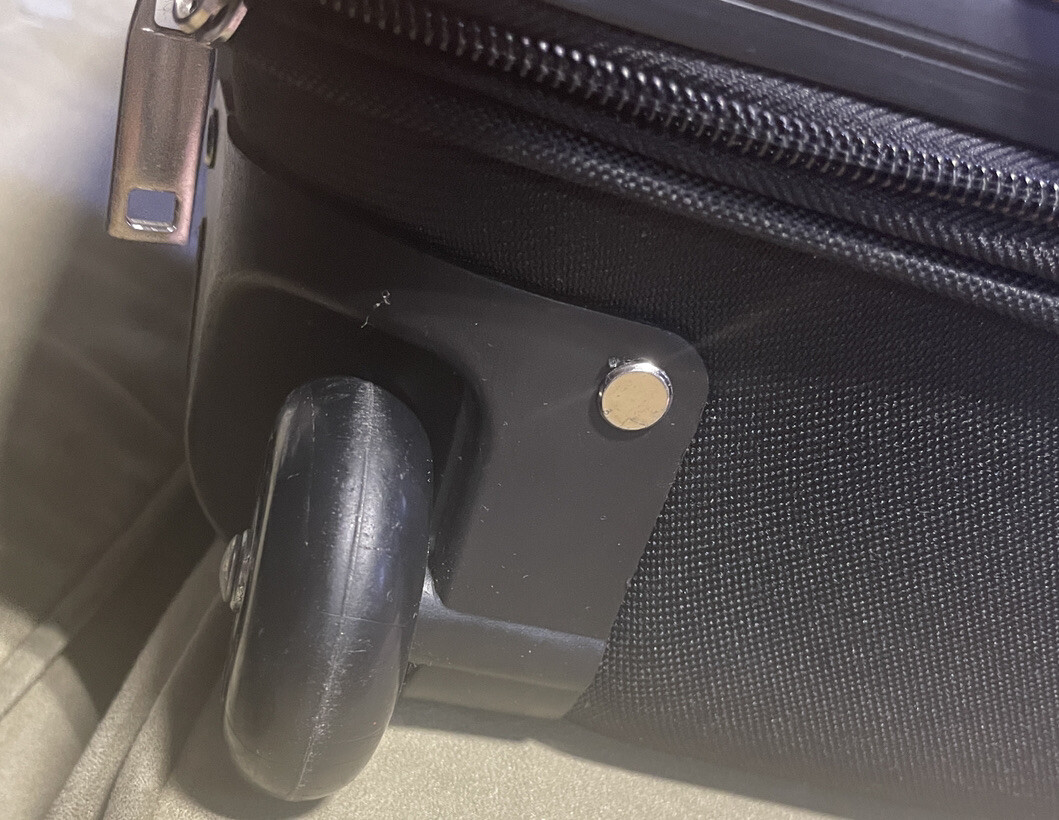 Angry Birds Rovio Children Hard Rolling Carry On Luggage For Kids -Preowned