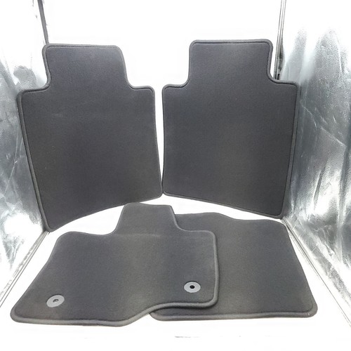 Ford F150 XLT Black Supercab Front and Rear Carpet Floor Mats 4pcs