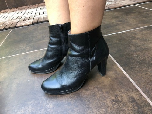 Botines de piel mujer, negros, 40, precio nuevos 79€ |