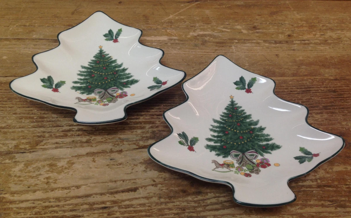 Mikasa Christmas Story Tree Shaped Figural 2 Small Dishes Heritage