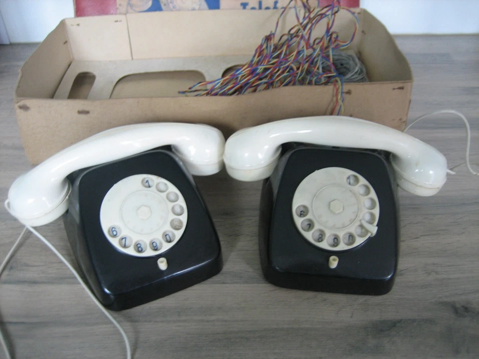 Ancien Jouet Téléphone Communicant Vintage - Photo 3/4