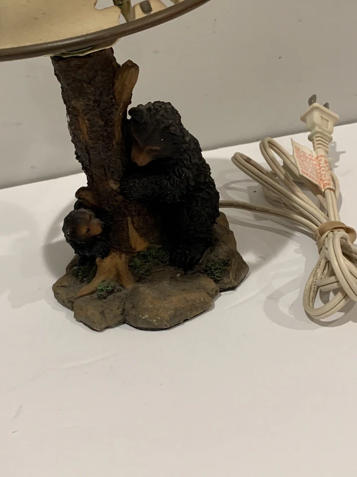 ZERKOS RUSTIC BLACK BEAR IN A HONEY TREE TABLELAMP/PINE TREE & BEAR CARVED SHADE - Image 2 of 4