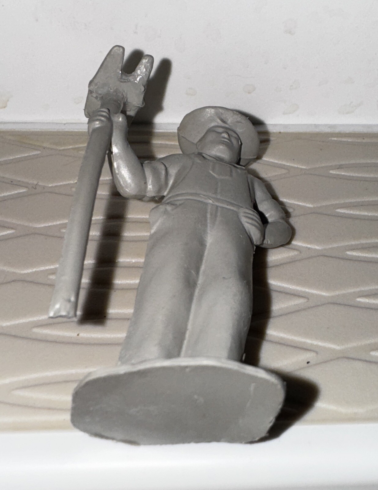 Picture 16 of 24