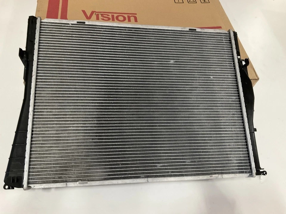 Radiador Vision 2882 para BMW Serie 3 M3 Z4 128i Foto 2 de 4