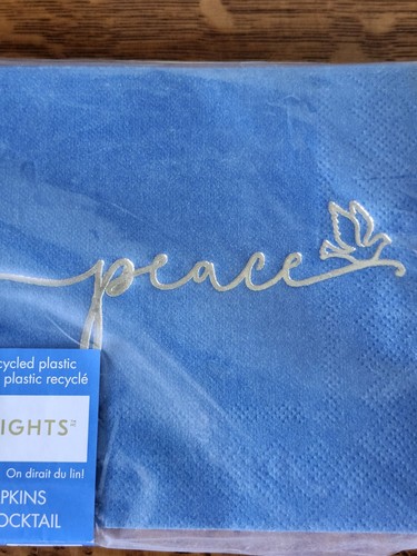 Festive Lights Hanukkah Cocktail Napkins Cream And Blue 5 Inch 24 Count NEW - Picture 3 of 8