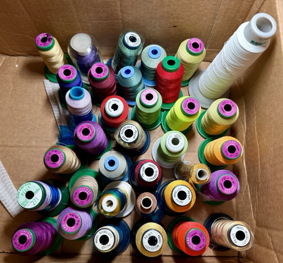 Isacord Embroidery Thread 100% Polyester 1000m Made in Germany Mixed Lot of 35 - Image 3 of 3