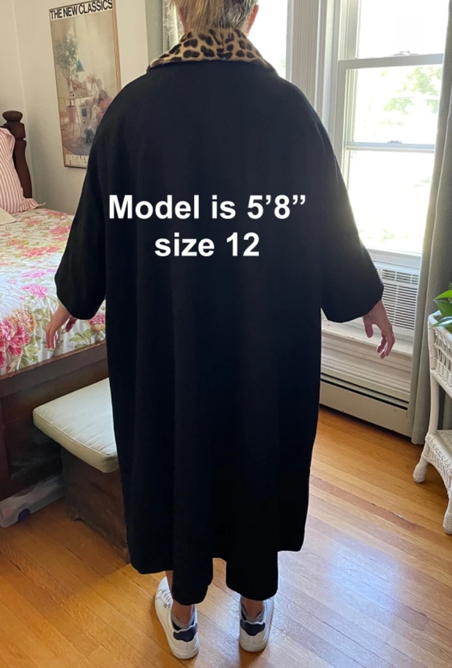 Vintage Ladies Black Wool Swing Coat Fur Collar 3/4 Sleeve Full Length c 1950s - Image 4 of 4