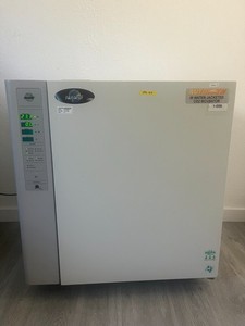 NuAire NU-4950 Series 8 CO₂ Incubator – Temp, CO₂, N₂, Humidity Control – 2010