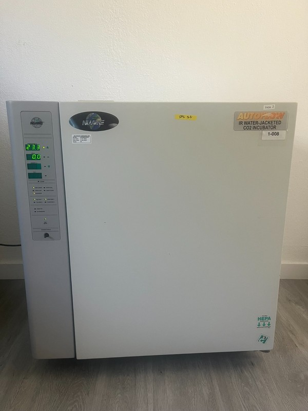 NuAire NU-4950 Series 8 CO₂ Incubator – Temp, CO₂, N₂, Humidity Control – 2010