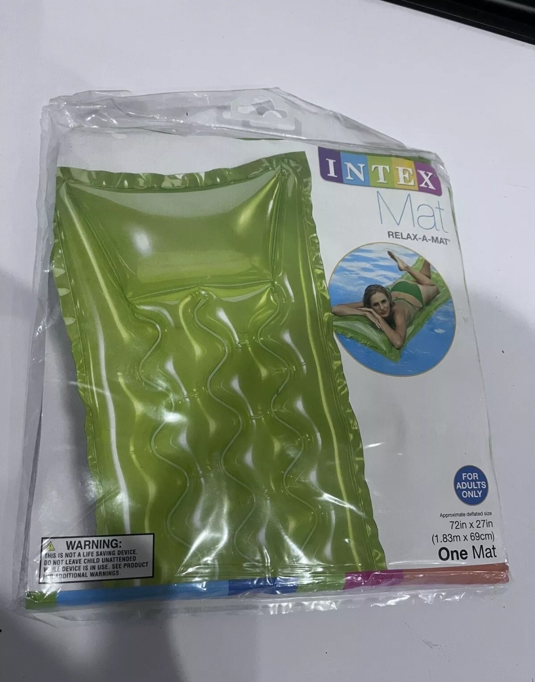 INTEX Relax-A-Mat Floating Lounge Green 72 in x 27 in Adults Only NEW 1 MAT