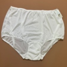 Dixie Belle Size 14 White Nylon Panties 719 Briefs Underwear New with Tags NOS