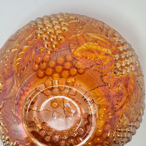 Vintage Indiana Glass Carnival Grape Bowl Iridescent Grape Leaves 9 Inch - Picture 6 of 6