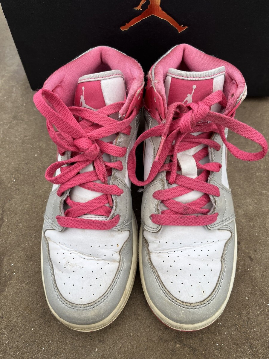 Nike Air Jordan 1 Mid GS Platinum Pink White 555112-109 Size Nike Air Jordan 1 Mid GS Platinum Pink White 555112-109 Size