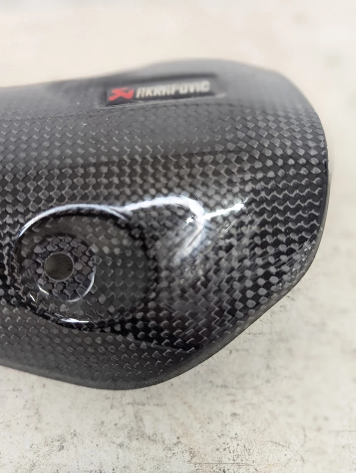 Kawasaki Z1000SX Akrapovic Carbon Left Exhaust Heat Shield P-HSK10R5L 2014-2020 - Image 4 of 4