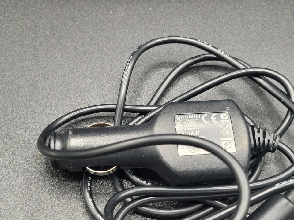 GARMIN NUVI 2455LMT GPS NAVIGATION BUNDLE - Image 4 of 4