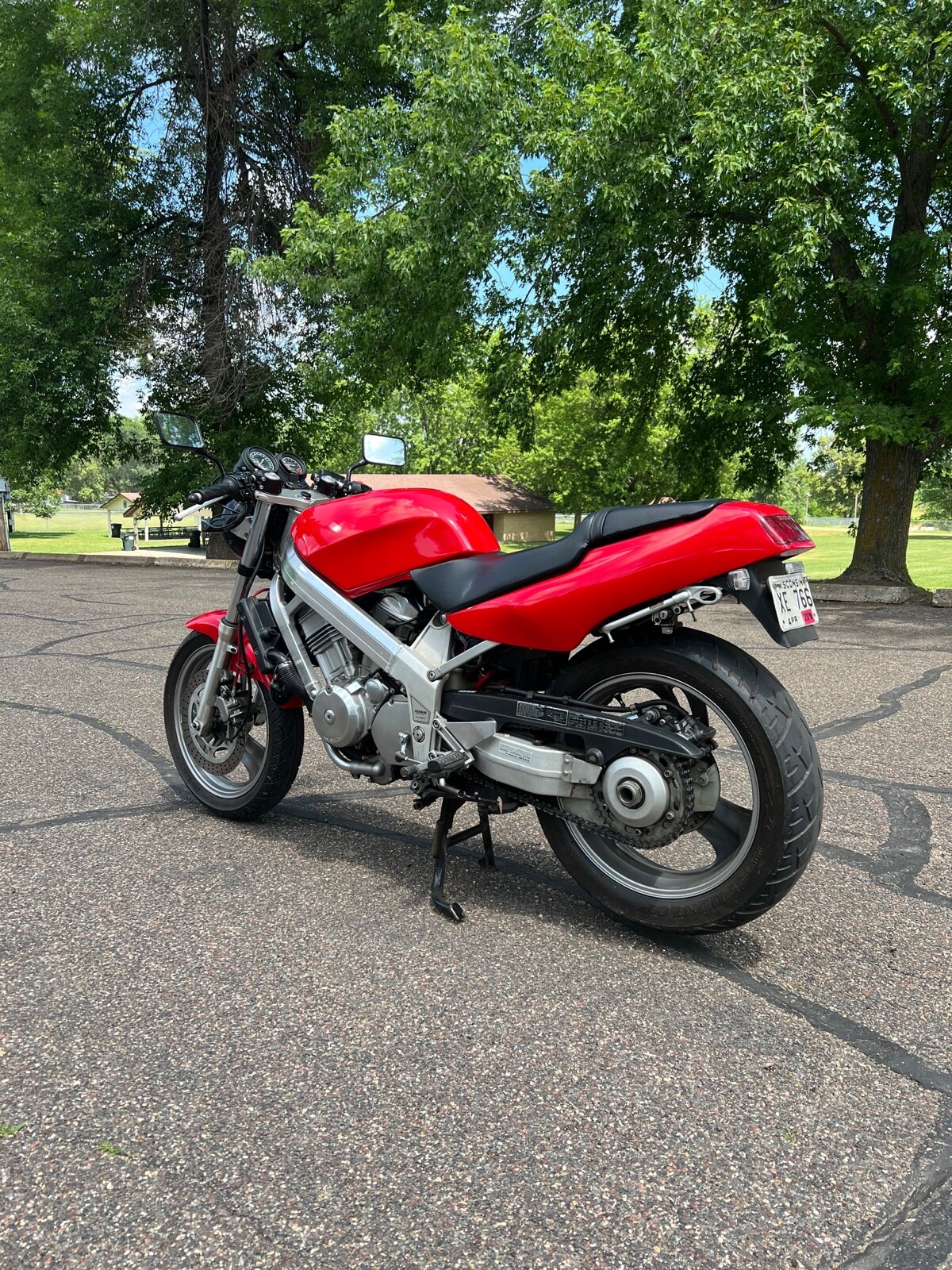 Image 21 - 1990 Honda Hawk GT 650