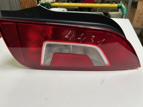 Rückleuchte Rücklicht rechts 1S0945096D VW UP 1.0