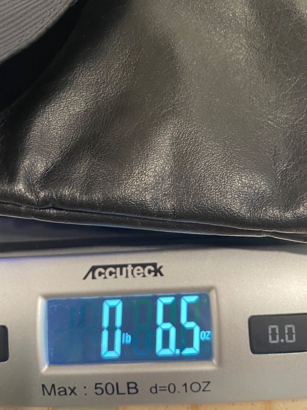 Vtg Karavan Black Leather Envelope Clutch Zip Closure Elegant Event Minimalist