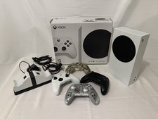 Xbox Series S 512GB White With 3 Controllers And Charging Dock