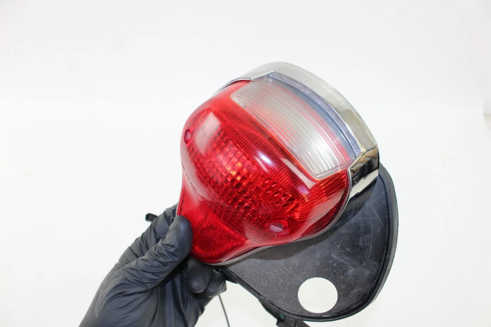 Luz trasera clásica Triumph America 2011 11 freno Foto 2 de 4