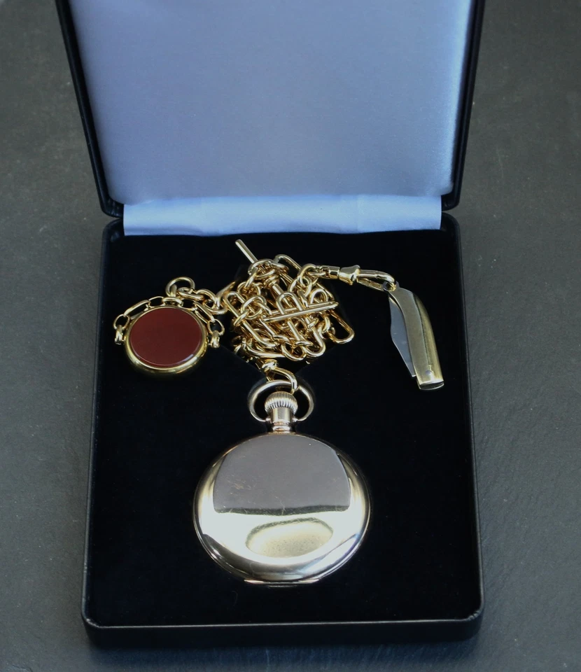 Antique Waltham 17J  Gold Filled Full Hunter Pocket Watch, Chain, Box,  Serviced - Image 2 of 4