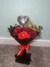 Artificial Red Satin Rose Bouquet Bundle with Heart Balloon
