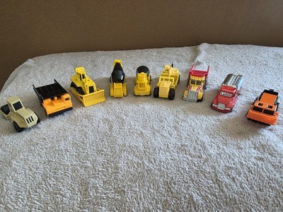 Lot Of 9 Vintage Construction Vehicles Matchbox, Hot Wheels, Maisto