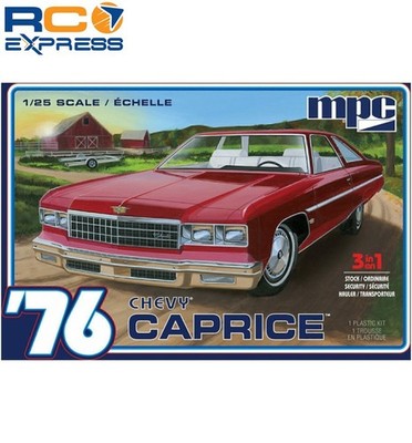 MPC 1976 Chevy Caprice w/Trailer 2T 1:25 MPC963M
