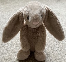 Jellycat Bashful Beige Bunny Small Retired