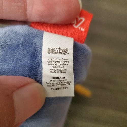 Nuby Teething Blanket Minky Lovey with Silicone Bear Teether 0+ Months Camping - Picture 4 of 6