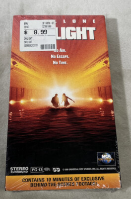 Daylight Sylvester Stallone Amy Brenneman Viggo Mortensen 1996 VHS SEALED