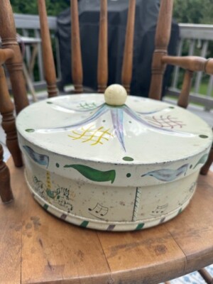 Vtg Guildcraft Carousel Horse Carnival Storage Bread Cookie Bakery Tin