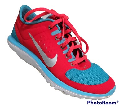 neon coral nike shoes