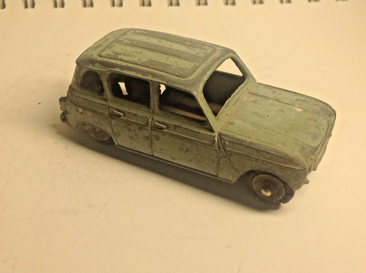 RENAULT 8 Bleue DINKY ATLAS réf 517 1/43 en boite