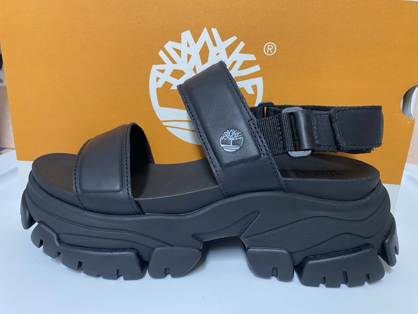 Sandali Timberland Adley Way cinturino nero bianco pieno fiore TG 9 M donna