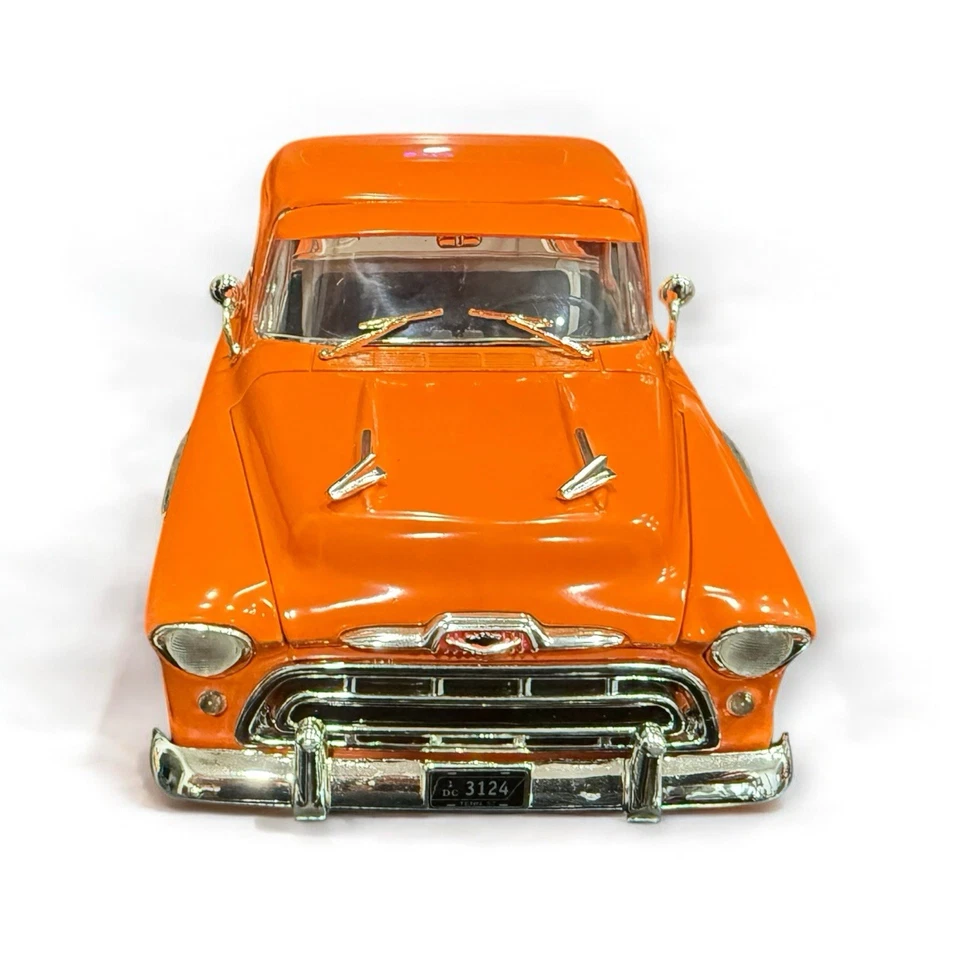 1/18  1957 Chevrolet Pick-Up (orange variant) - Ertl  American Muscle - Image 2 of 4
