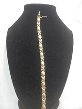 14k Yellow Gold Hugs  Kisses Design XOXO Bracelet