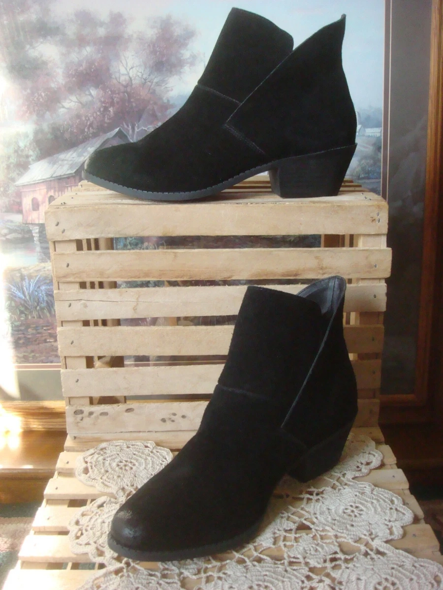 Me too zena booties 2025