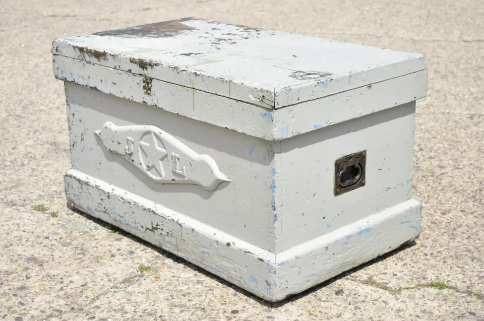 Antiguo baúl del tesoro pintado de angustia gris campaña inglesa - BLOQUEADO Foto 2 de 4