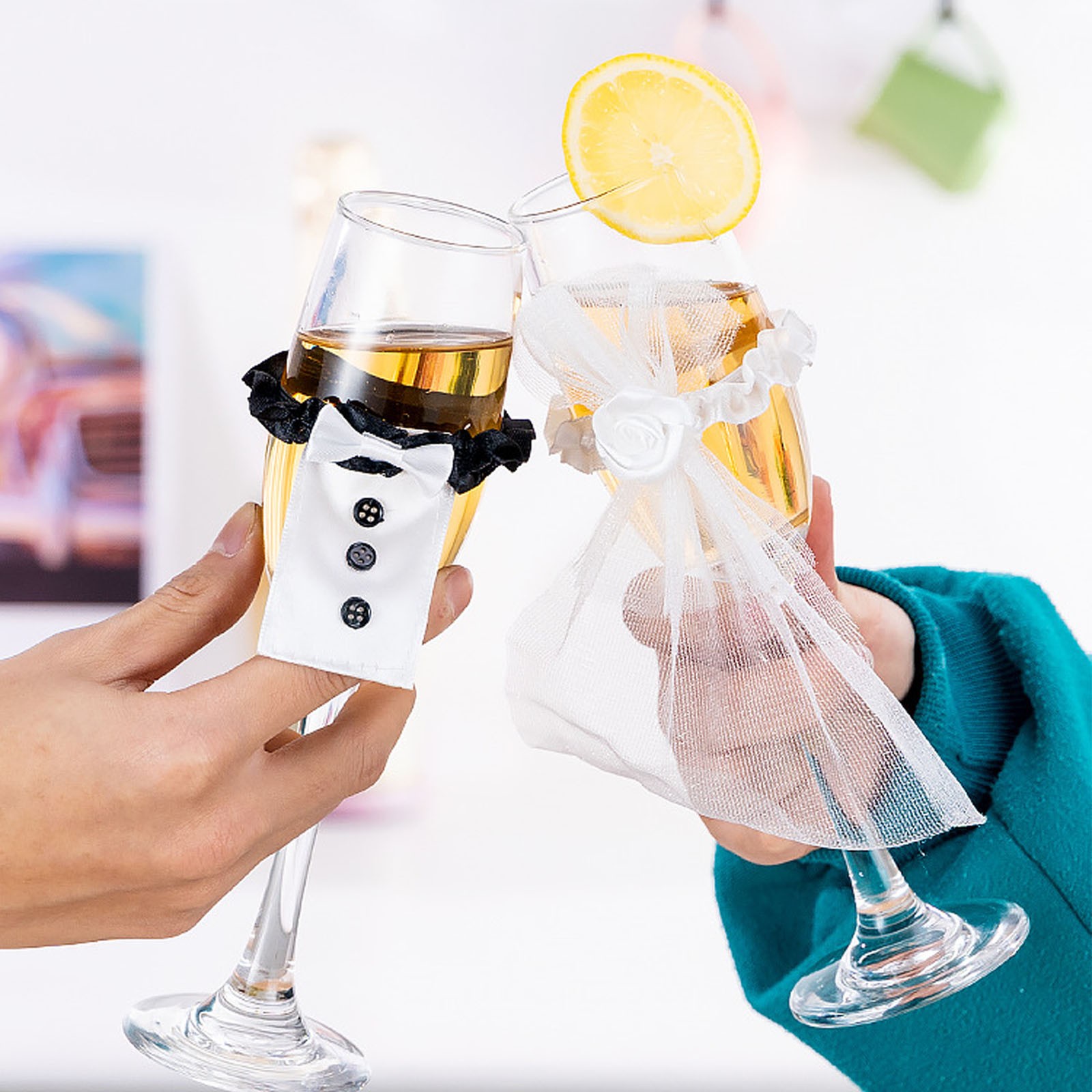 1Set Bride and Groom Wine Glasses Covers Wine Bottle Dress-Up Weddings Gift