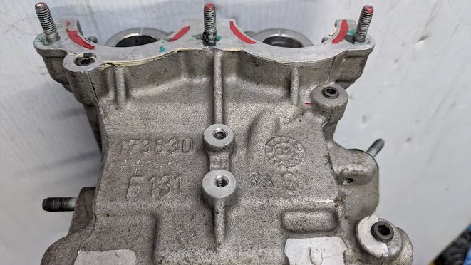 Ferrari 360 ENGINE PART CYLINDER HEAD LEFT SIDE WITH VALVES 212393