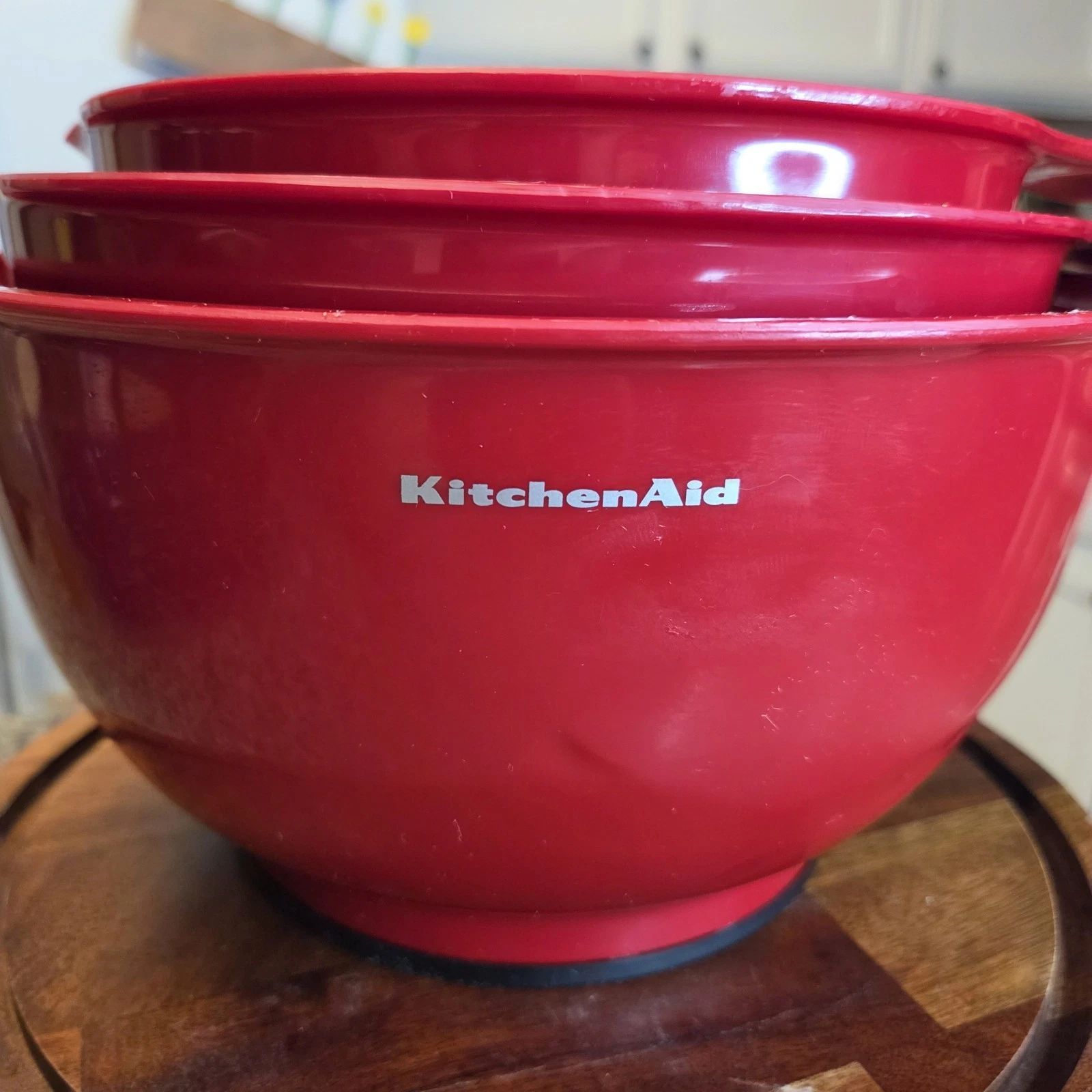KitchenAid Set of 3 Spouted Mixing Bowls Empire Red 5.5, 4.5, 2.5 Quarts Used